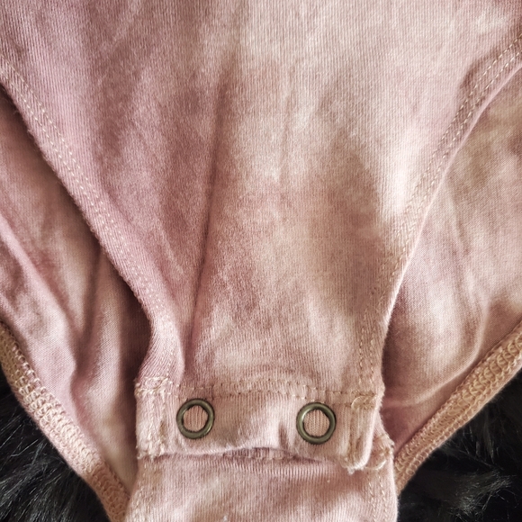 American Eagle Soft & Sexy Pink Tie-Dye Body Suit Size Large. - Picture 3 of 10